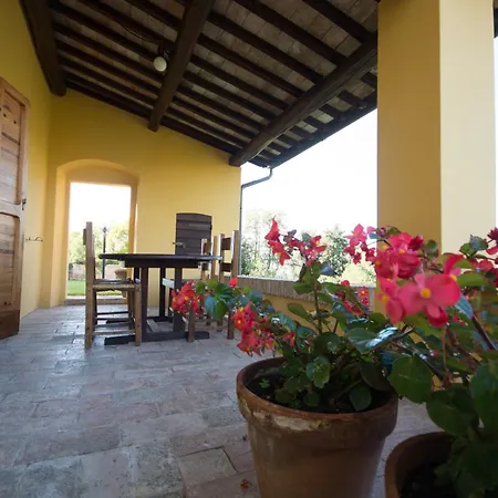 Casa Dei Lecci Apartment Foligno Exterior photo
