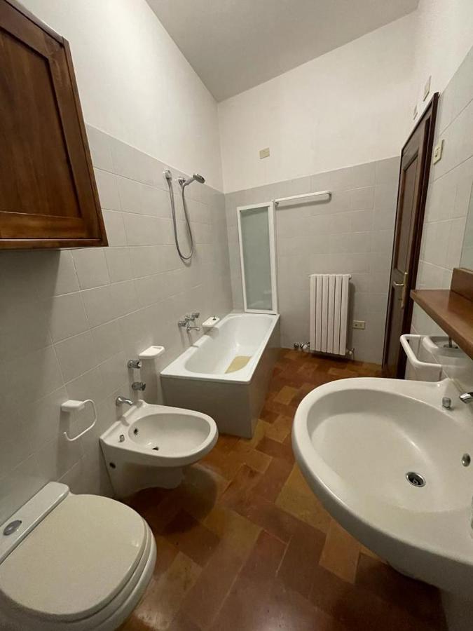 Casa Dei Lecci Apartment