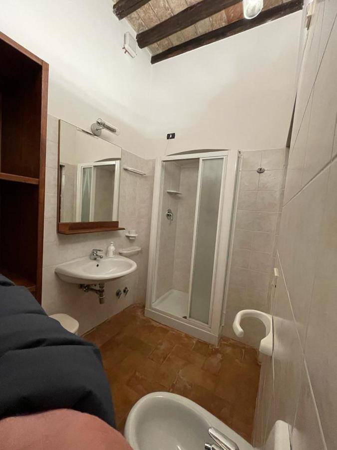 Casa Dei Lecci Apartment *