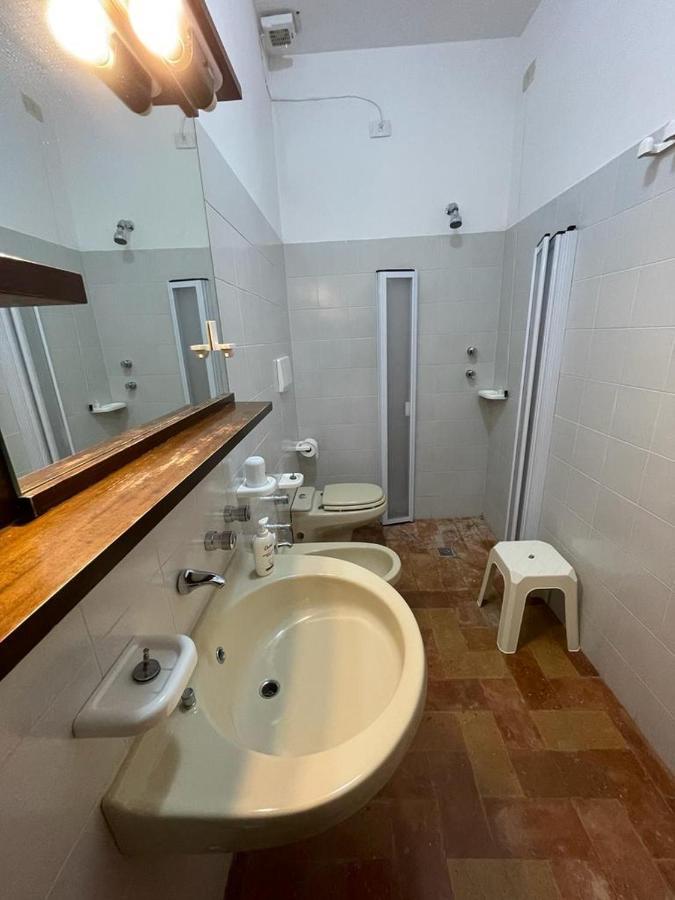 Casa Dei Lecci Apartment